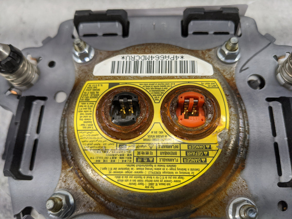 2013-2016 Scion Fr-s Air Bag Driver Left Steering Wheel Mounted 1477539 - Oemusedautoparts1.com