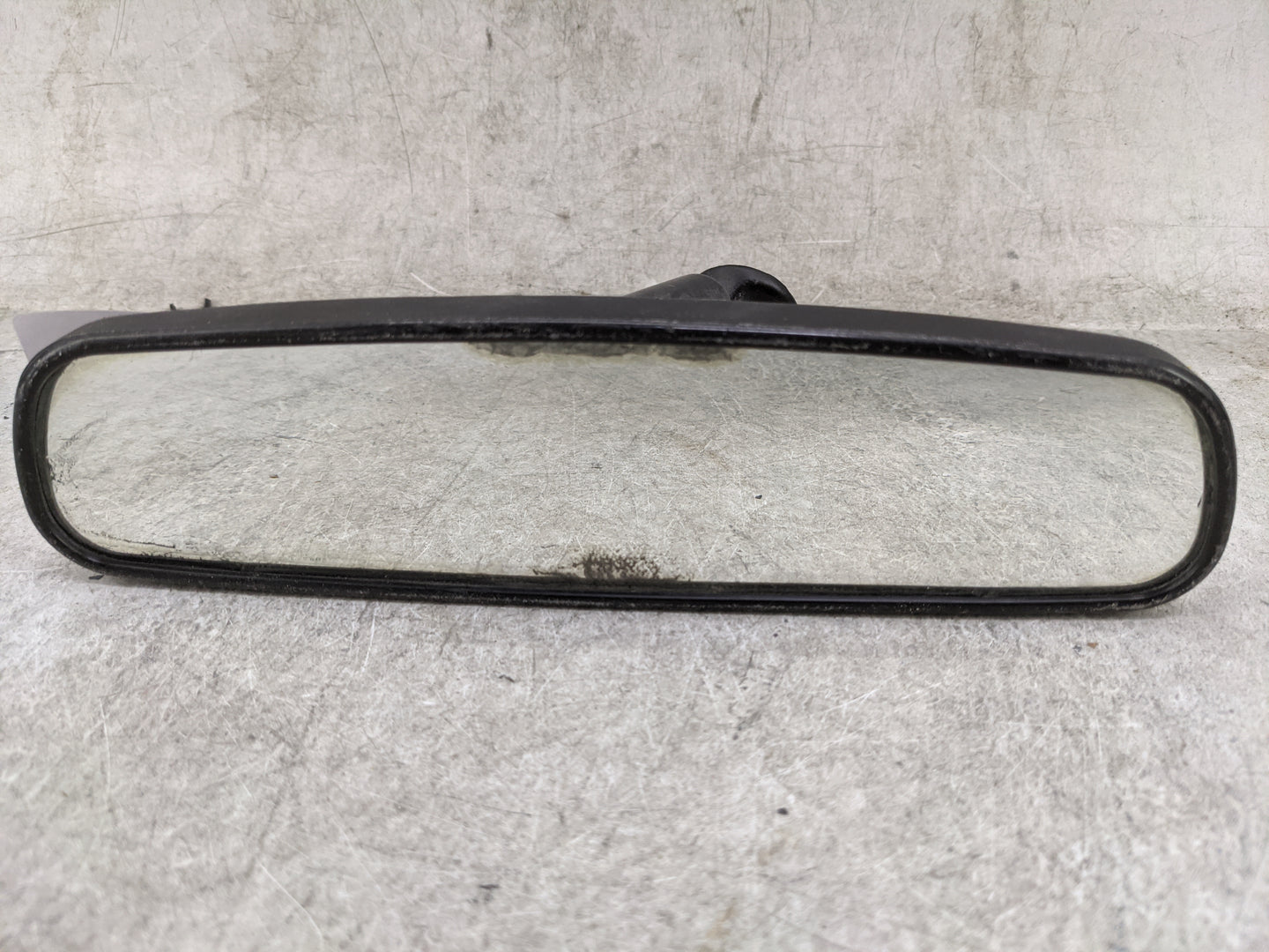 2013-2016 Scion Fr-S Interior Rear View Mirror Replacement OEM P/N:E11 045617 E11 015617 Fits OEM Used Auto Parts - Oemuseda