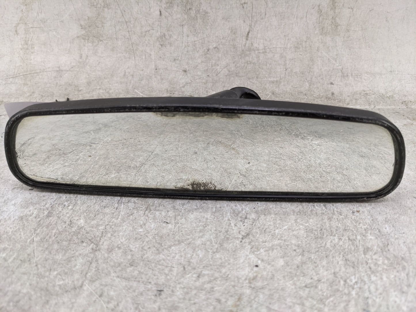 2013-2016 Scion Fr-S Interior Rear View Mirror Replacement OEM P/N:E11 045617 E11 015617 Fits OEM Used Auto Parts - Oemuseda