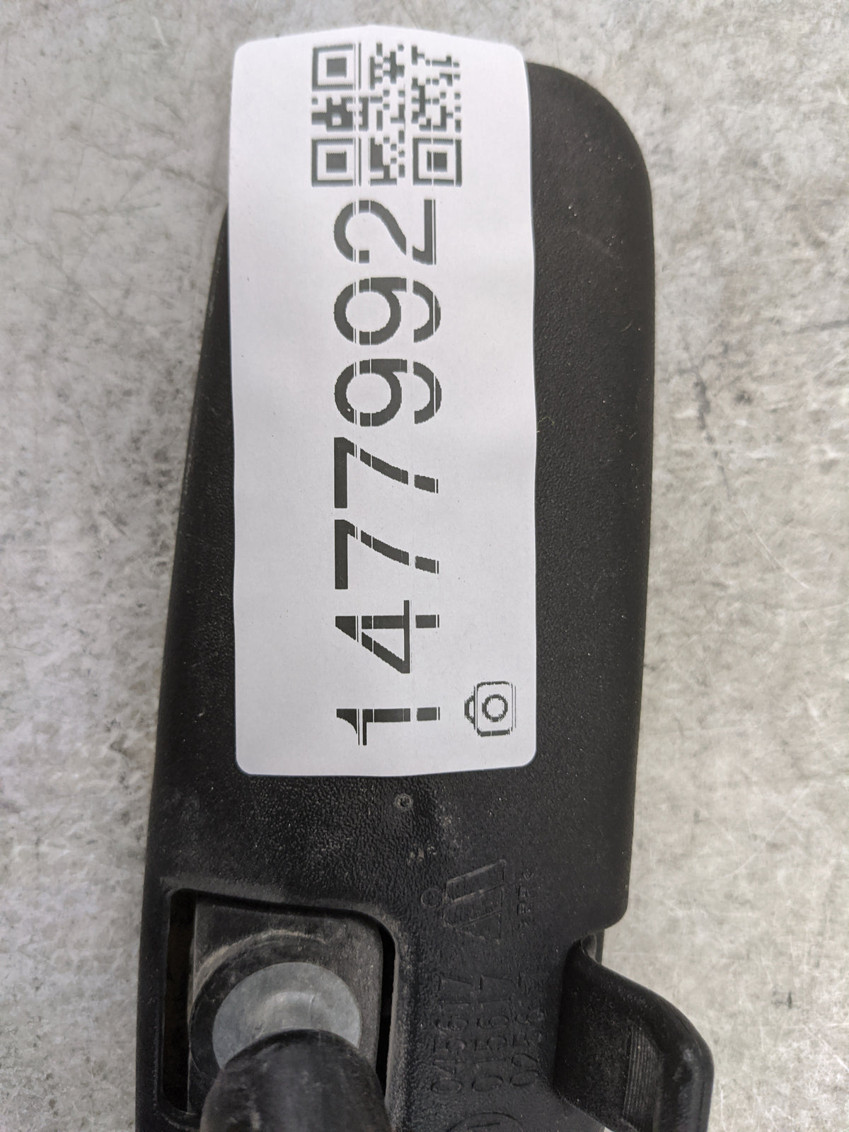 2013-2016 Scion Fr-S Interior Rear View Mirror Replacement OEM P/N:E11 045617 E11 015617 Fits OEM Used Auto Parts - Oemuseda