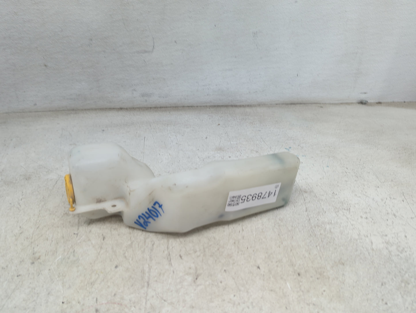 2013-2016 Scion Fr-s Radiator Coolant Overflow Expansion Tank Bottle 1478935 - Oemusedautoparts1.com