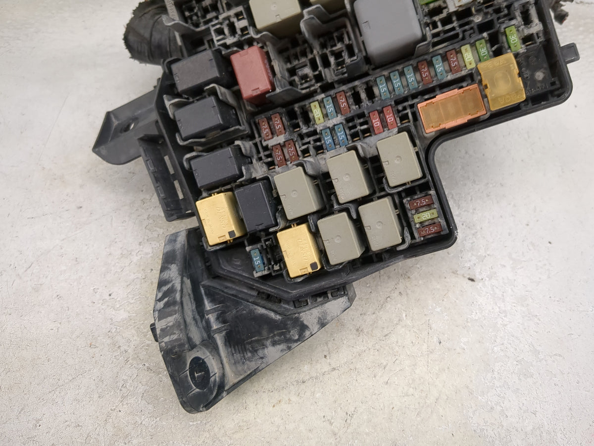 2013-2016 Scion Fr-S Fusebox Fuse Box Panel Relay Module Fits Fits 2013 2014 2015 2016 OEM Used Auto Parts - Oemusedautopart