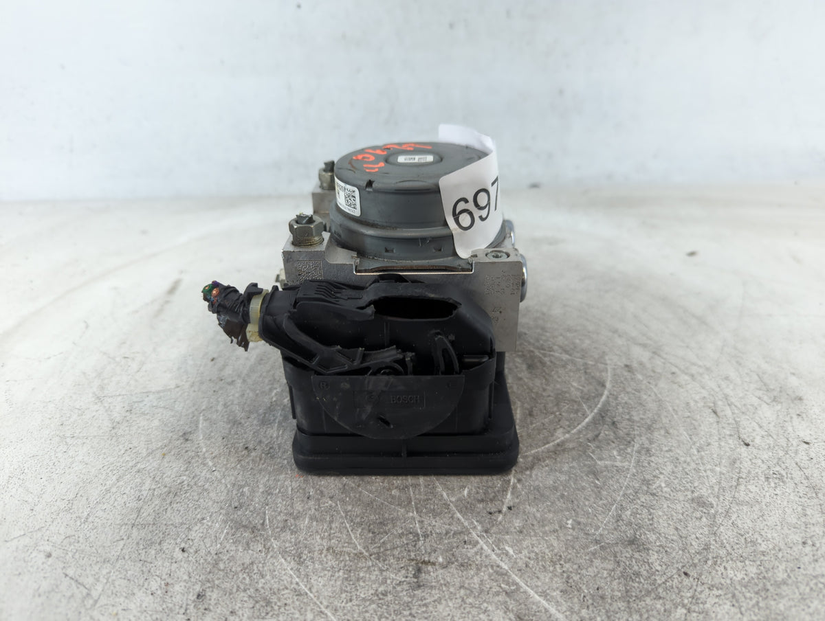 2016 Scion Ia Anti-Lock Brake ABS Pump Module Actuator OEM P/N:DB1S 43 7A0 Fits OEM Used Auto Parts - Oemusedautoparts1.com