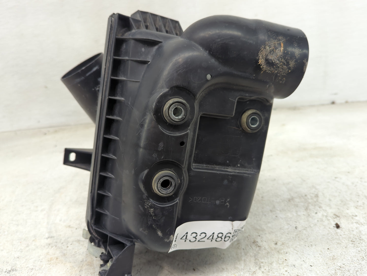 2016-2016 Scion Im Air Cleaner Intake-duct Hose Tube - Oemusedautoparts1.com