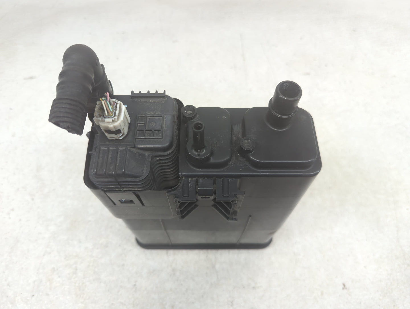 2016 Scion Tc Fuel Vapor Charcoal Canister - Oemusedautoparts1.com