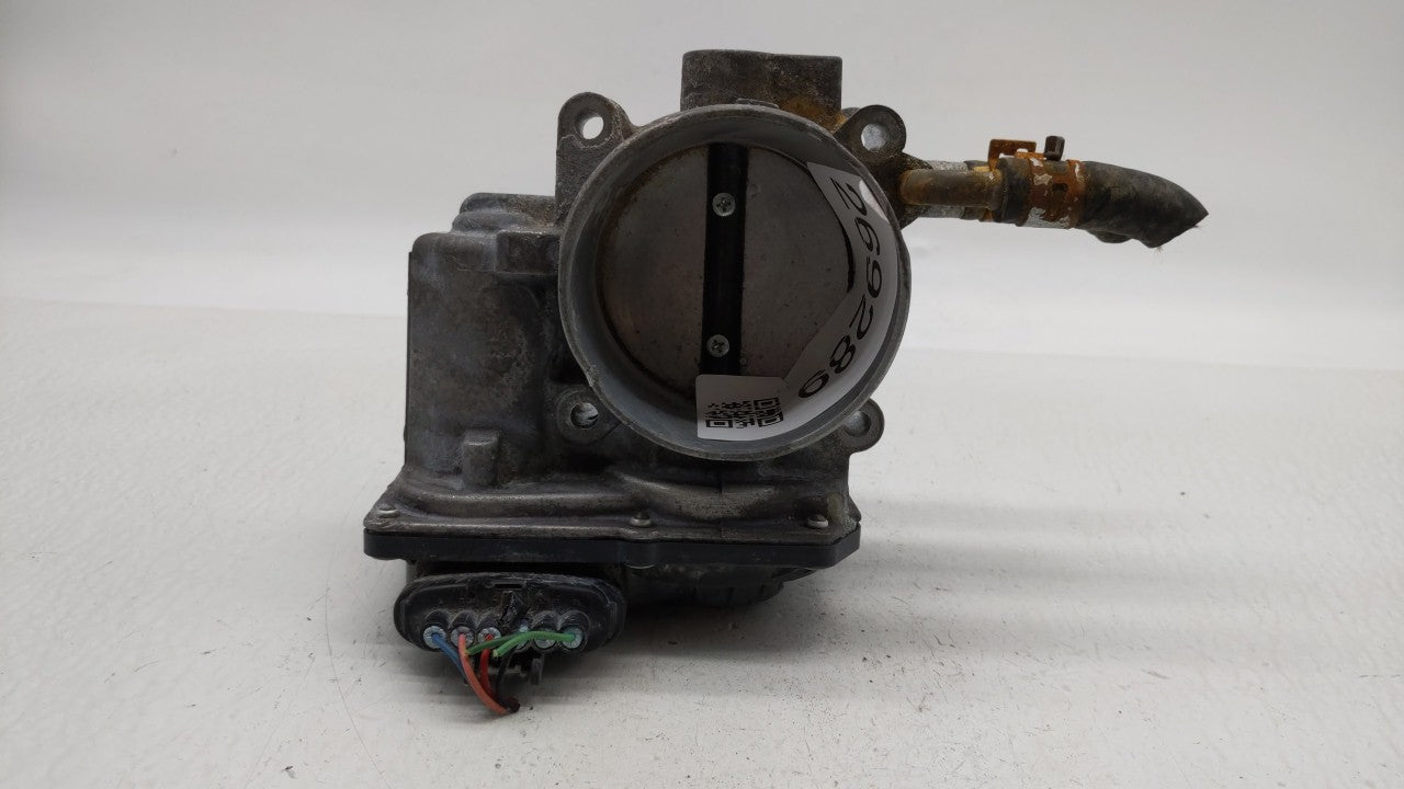 2011-2016 Scion Tc Throttle Body P/N:22030-0V010 22030-36010 Fits Fits 2009 2010 2011 2012 2013 2014 2015 2016 2017 2018 OEM