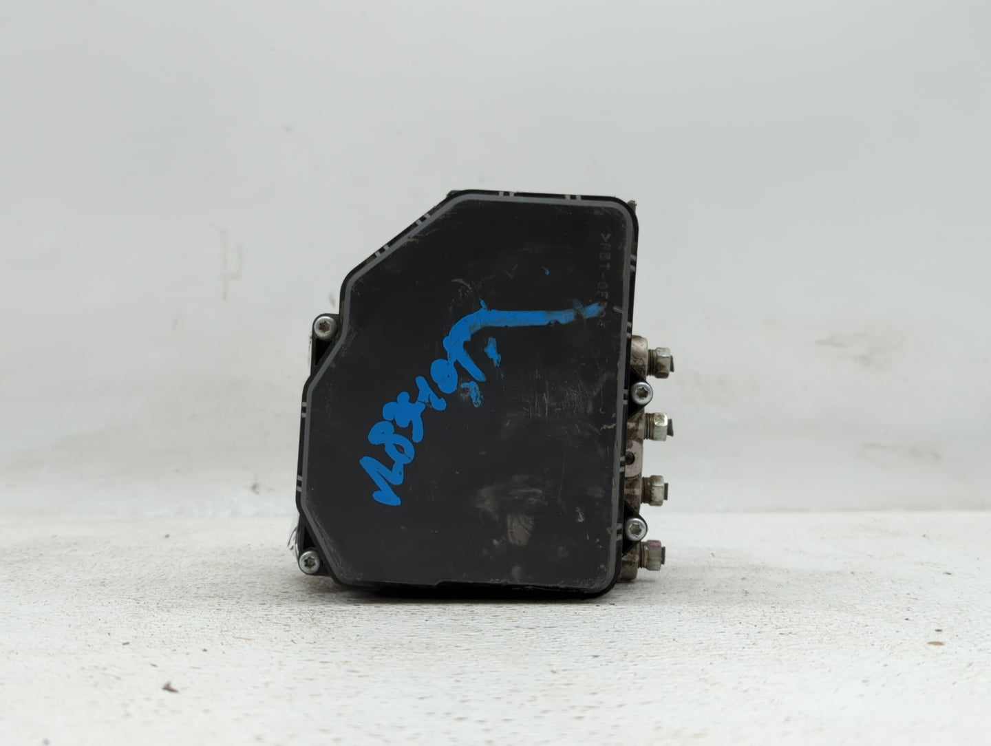 2014-2016 Scion Tc ABS Pump Control Module Replacement P/N:44540-21060 133000-2680, 89541-21120 Fits Fits 2014 2015 2016 OEM