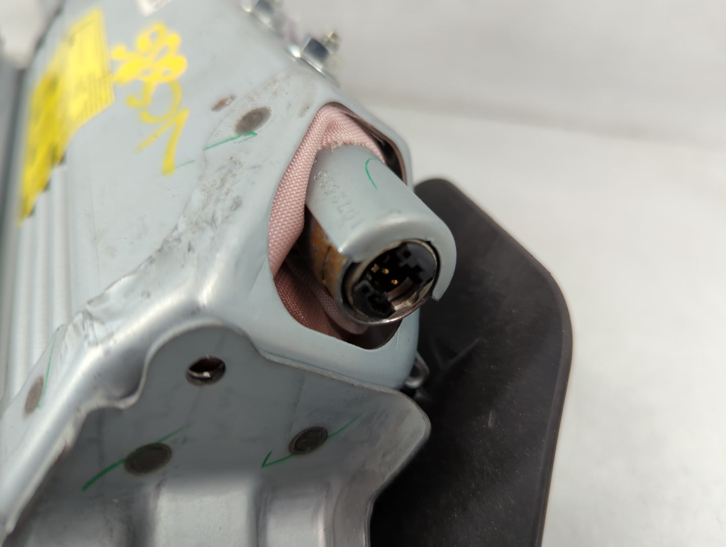 2011-2016 Scion Tc Air Bag Driver Left Knee OEM P/N:000419214TS3 Fits Fits 2011 2012 2013 2014 2015 2016 OEM Used Auto Parts