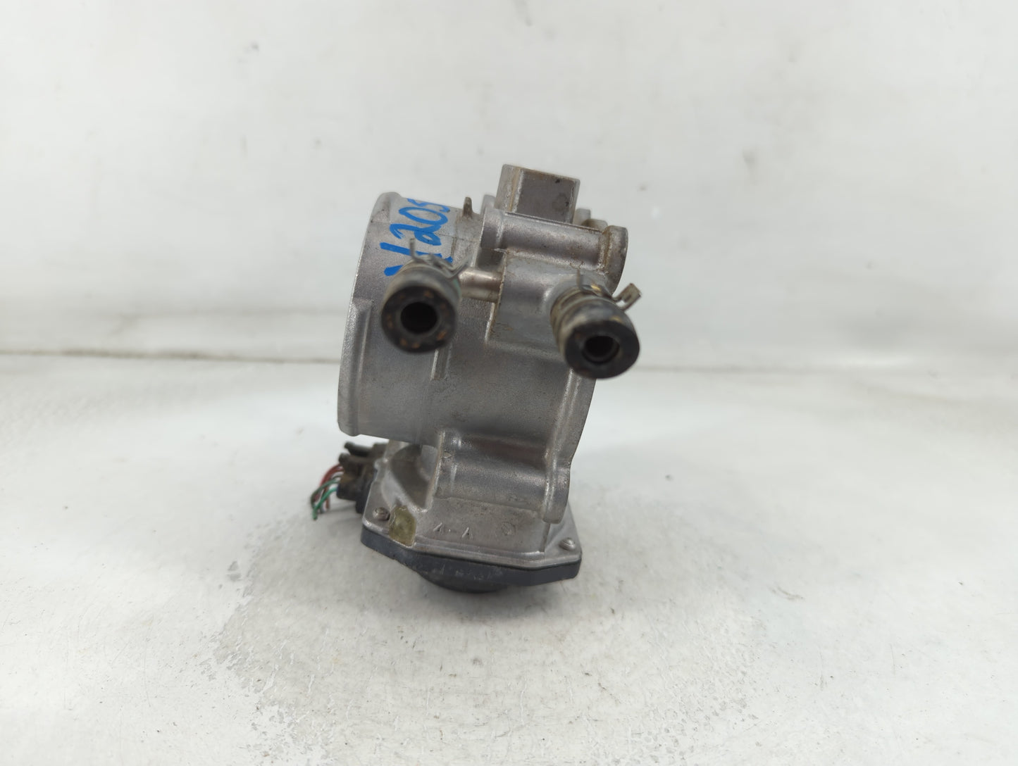2011-2016 Scion Tc Throttle Body P/N:22030-36010 Fits Fits 2009 2010 2011 2012 2013 2014 2015 2016 2017 2018 2019 OEM Used A