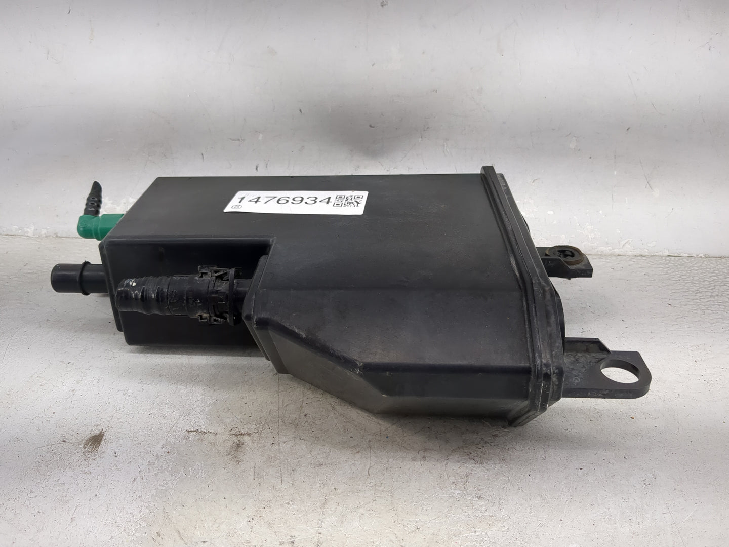 2016 Subaru Crosstrek Fuel Vapor Charcoal Canister - Oemusedautoparts1.com