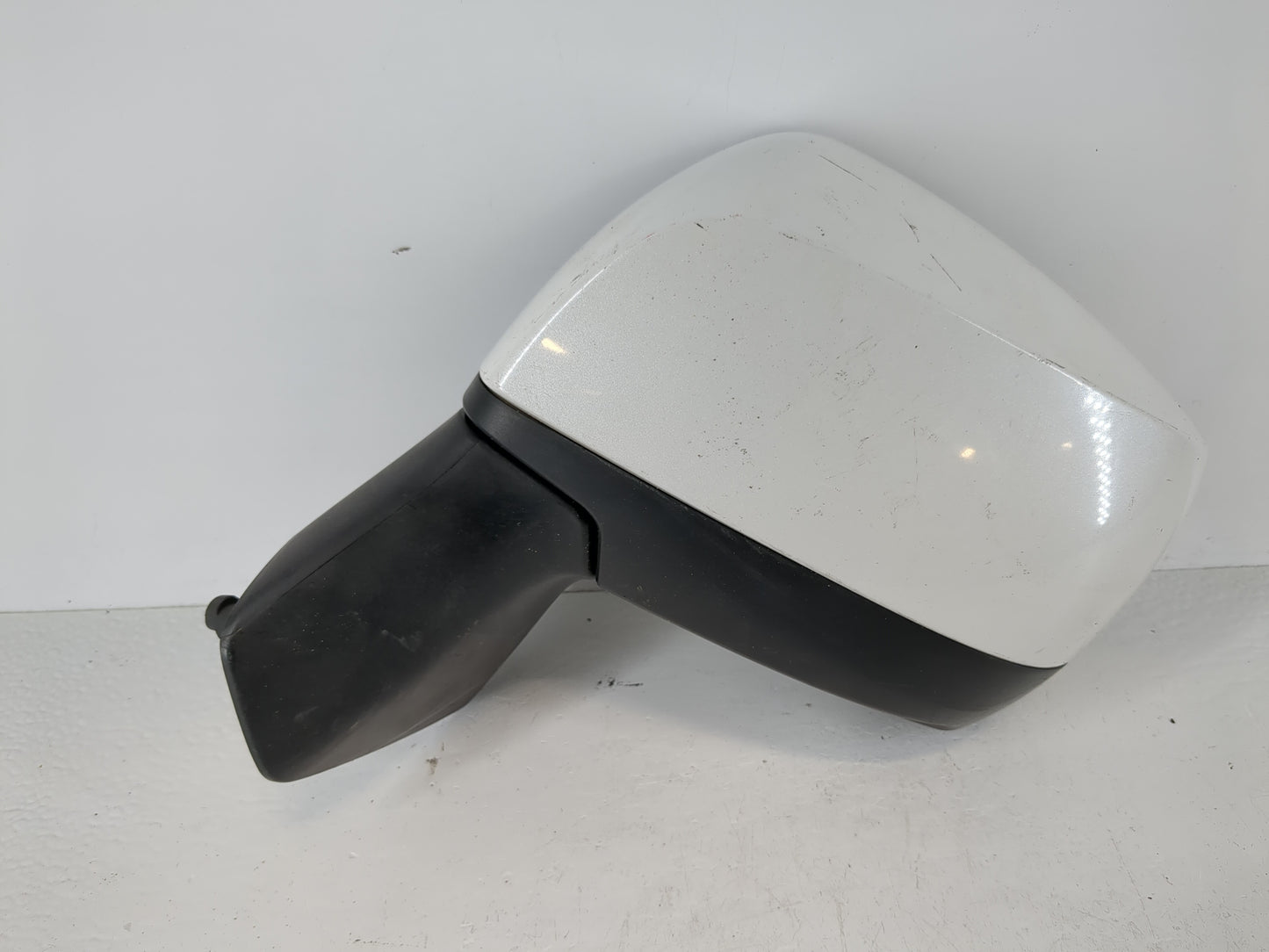 2016 Subaru Forester Driver Side View Mirror - Left Door Mirror OEM Used - Oemusedautoparts1.com