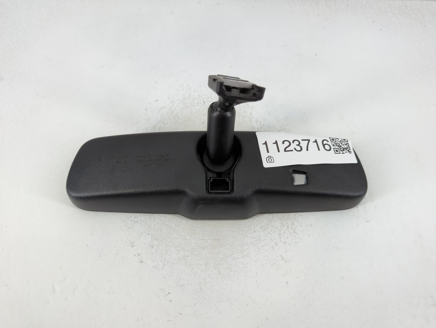 2016 Subaru Forester Interior Rear View Mirror Replacement OEM P/N:E11015892 Fits OEM Used Auto Parts - Oemusedautoparts1.co