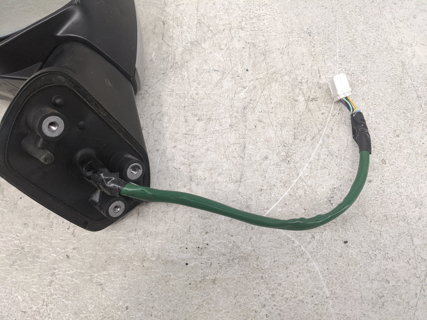 2016 Subaru Forester Driver Side View Mirror - Left Door Mirror OEM Used - Oemusedautoparts1.com