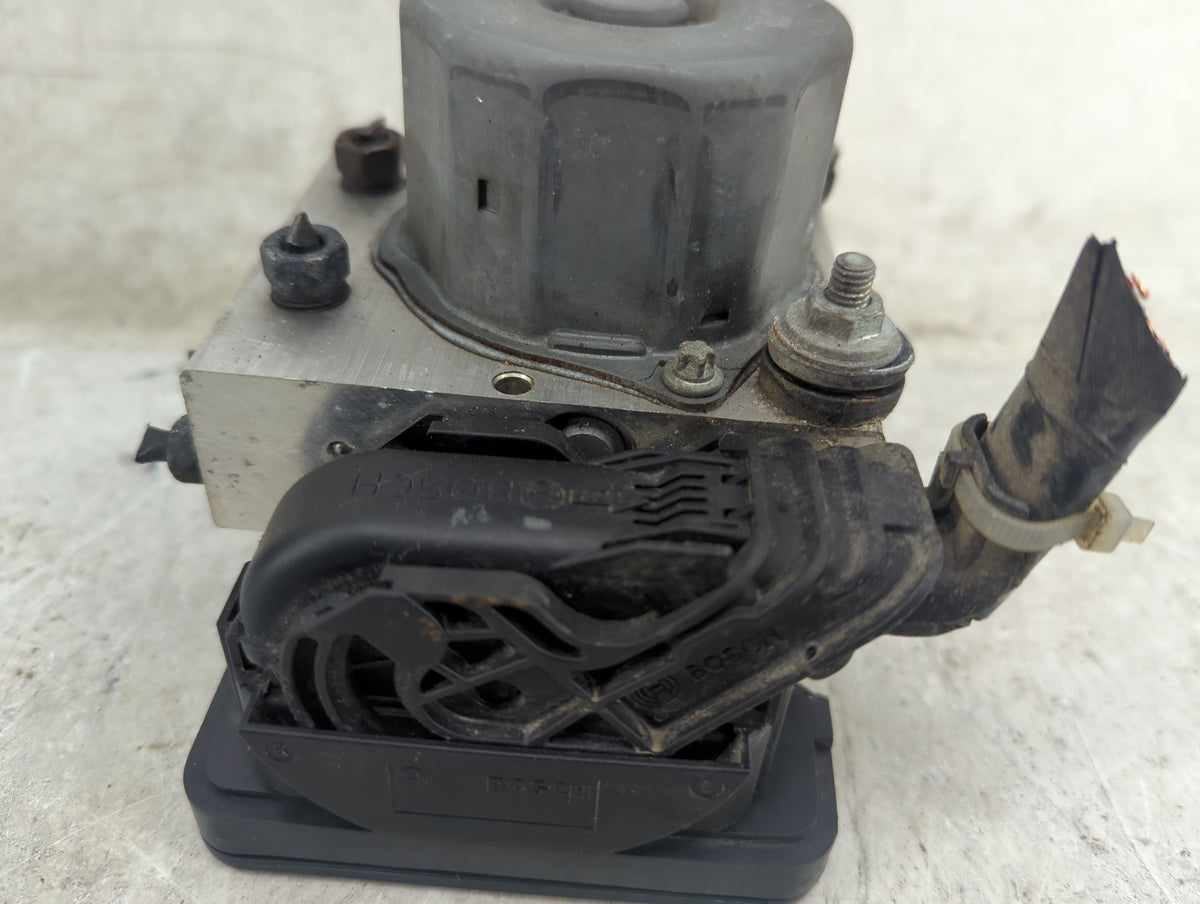 2016 Subaru Forester Anti-Lock Brake ABS Pump Module Actuator OEM P/N:0265956212 2265106452 Fits OEM Used Auto Parts - Oemus