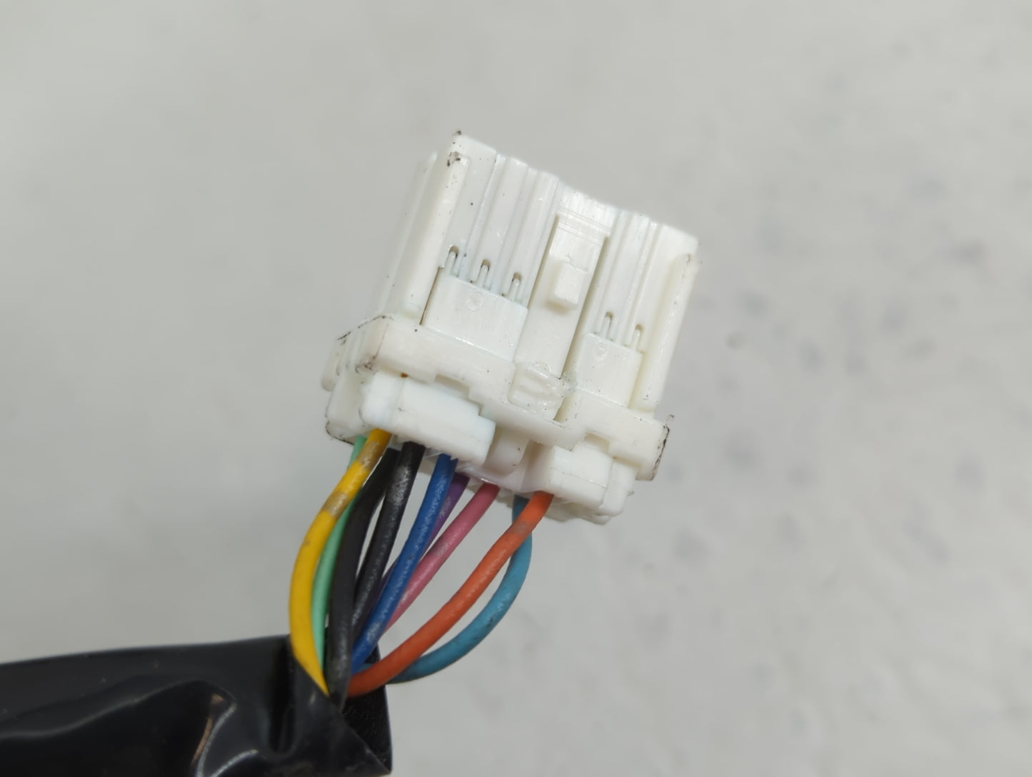 2016 Subaru Forester Driver Side View Mirror - Left Door Mirror OEM Used - Oemusedautoparts1.com