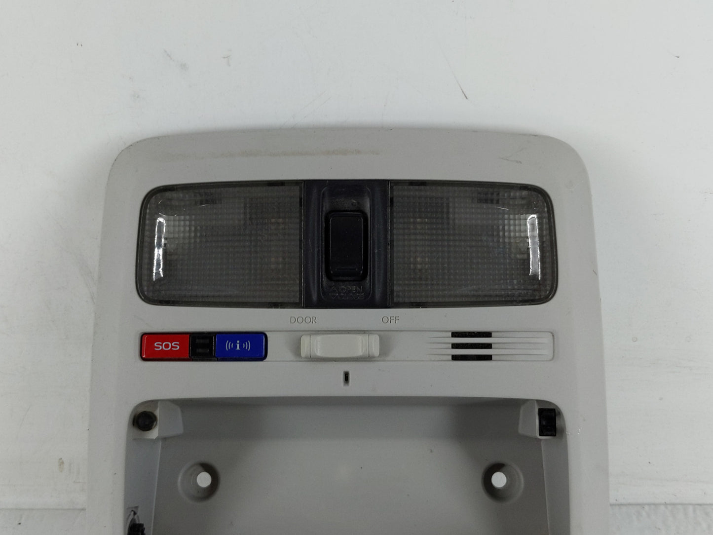 2016 Subaru Forester Overhead Roof Console - Oemusedautoparts1.com