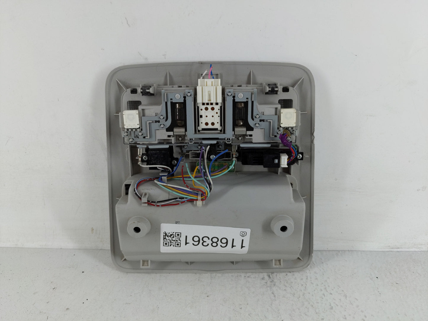 2016 Subaru Forester Overhead Roof Console - Oemusedautoparts1.com