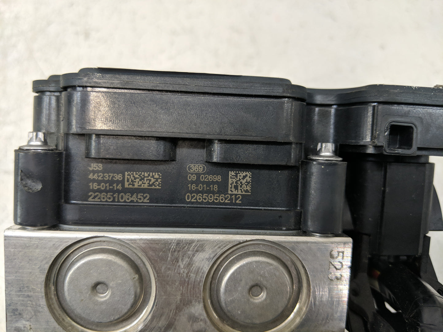2016 Subaru Forester ABS Pump Control Module Replacement P/N:2265106452 Fits OEM Used Auto Parts - Oemusedautoparts1.com