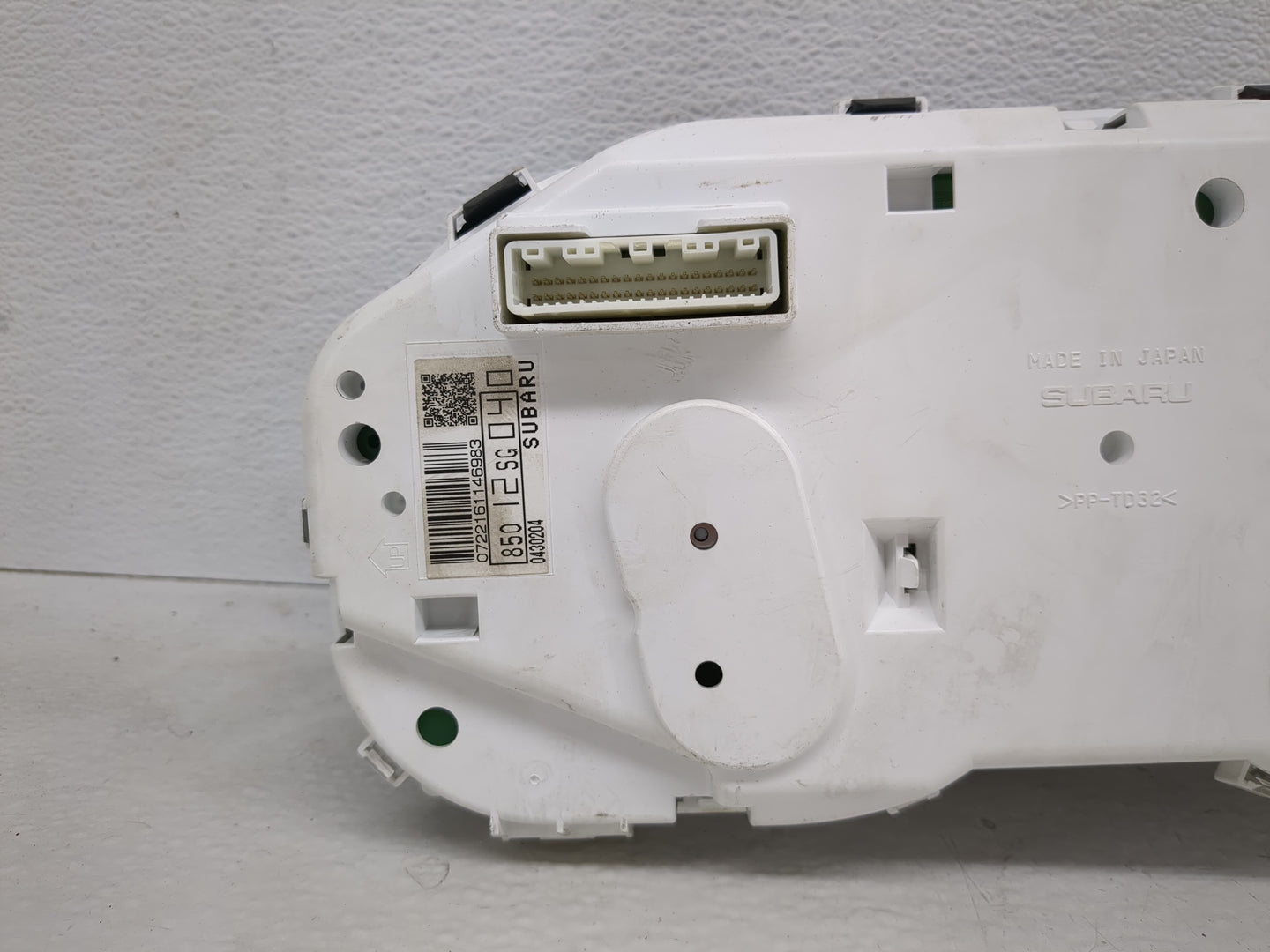 2016 Subaru Forester Instrument Cluster Speedometer Gauges P/N:0430204 Fits OEM Used Auto Parts - Oemusedautoparts1.com