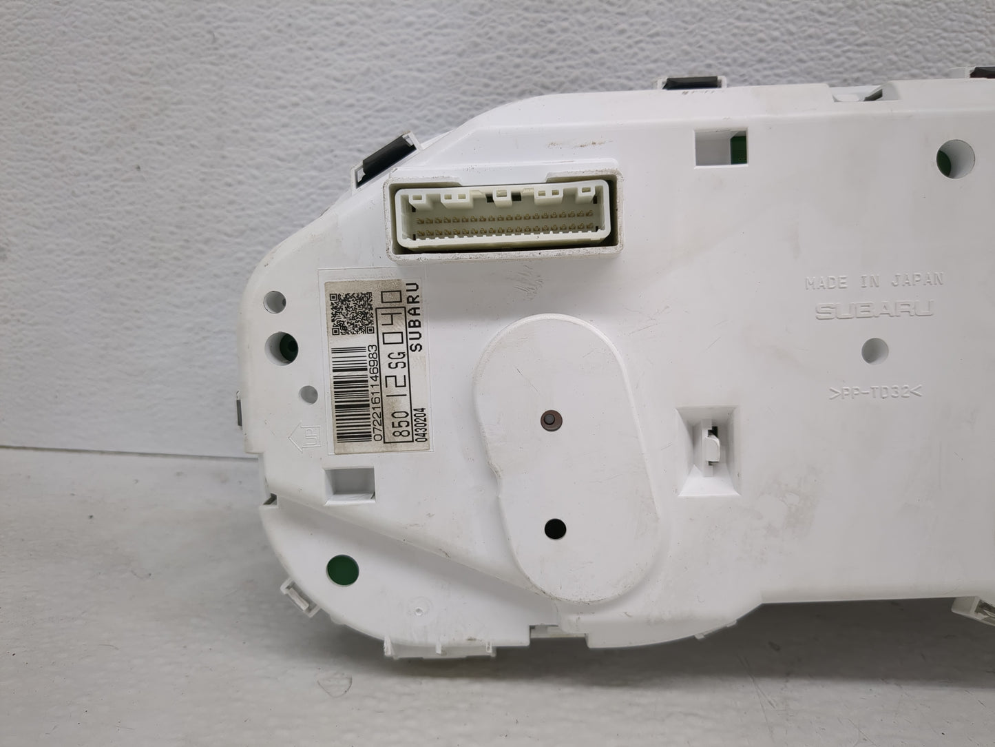 2016 Subaru Forester Instrument Cluster Speedometer Gauges P/N:0430204 Fits OEM Used Auto Parts - Oemusedautoparts1.com
