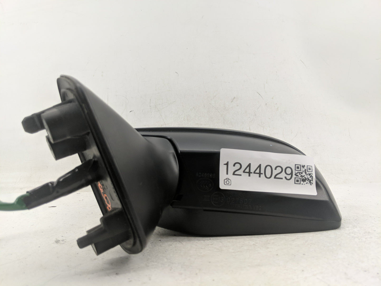 2016 Subaru Forester Side Mirror Replacement Driver Left View Door Mirror Fits OEM Used Auto Parts - Oemusedautoparts1.com