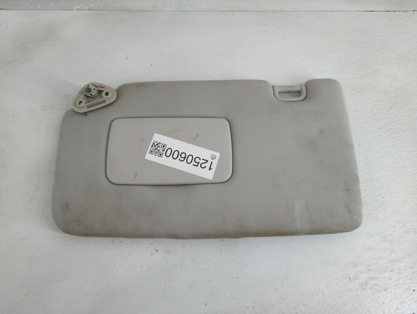 2016 Subaru Forester Sun Visor Shade Replacement Driver Left Mirror Fits OEM Used Auto Parts - Oemusedautoparts1.com