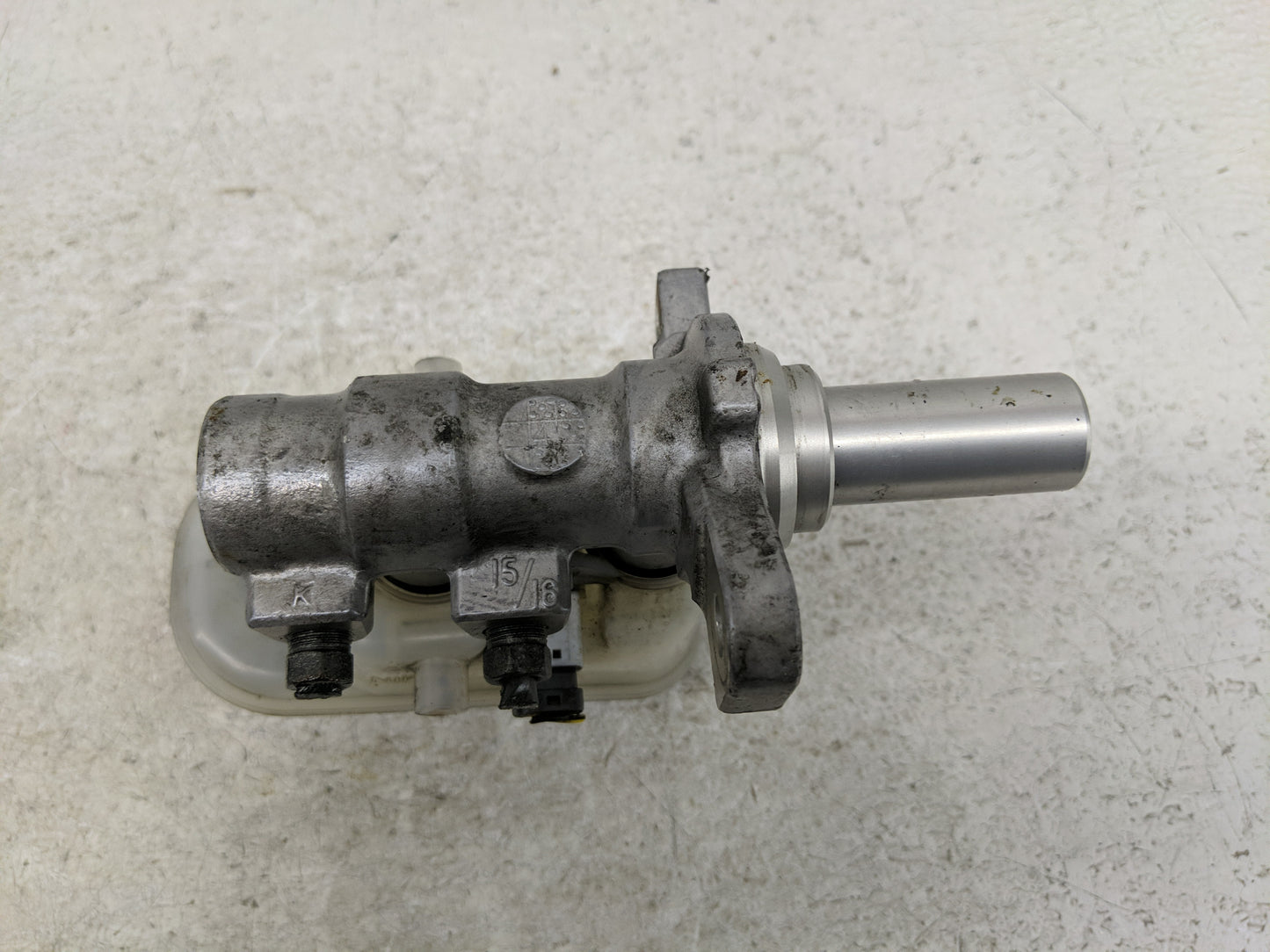 Subaru Forester Brake Master Cylinder 1276457 - Oemusedautoparts1.com