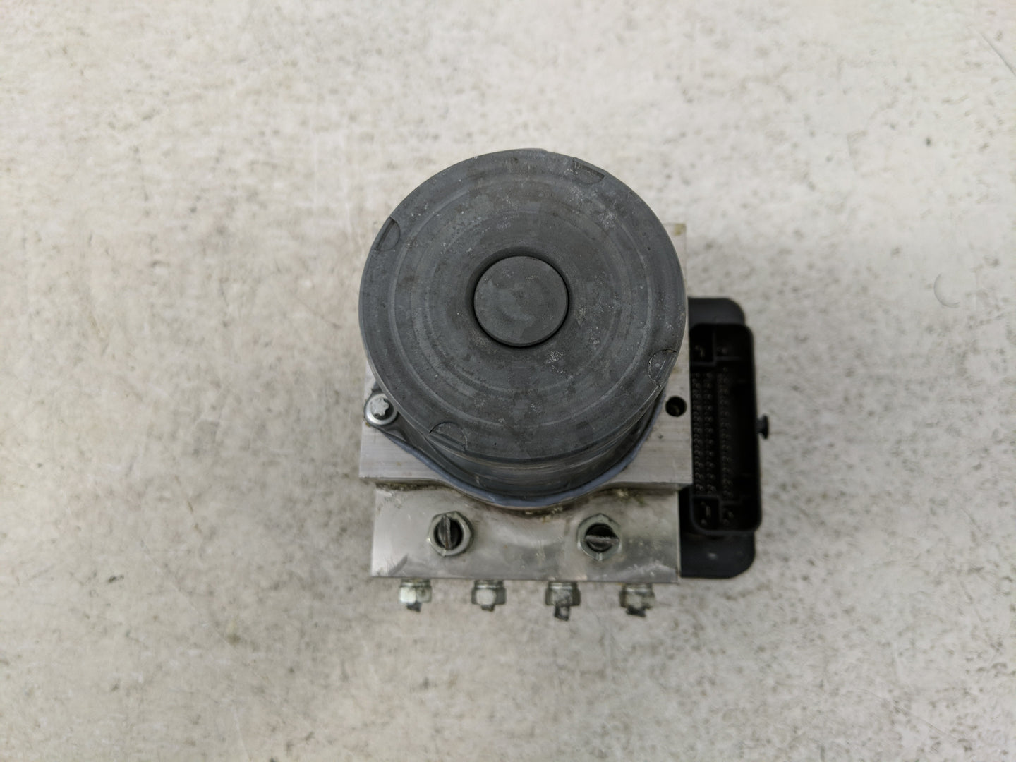 2016 Subaru Forester ABS Pump Control Module Replacement P/N:27536SG150 Fits OEM Used Auto Parts - Oemusedautoparts1.com