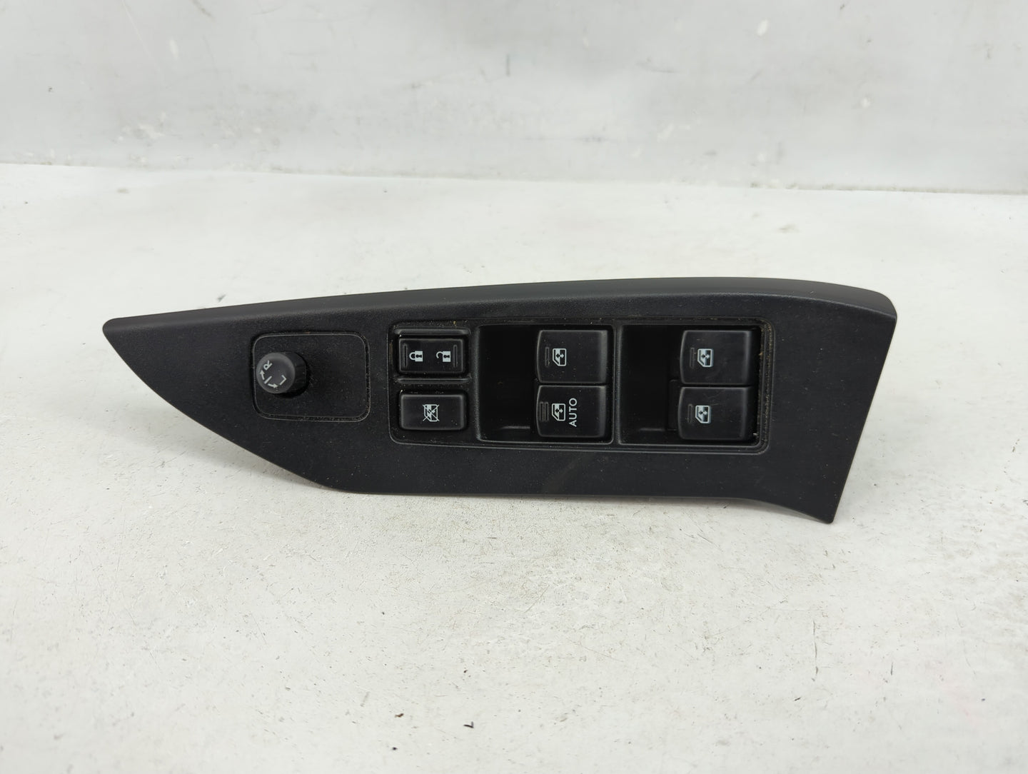 2016 Subaru Forester Master Power Window Switch Replacement Driver Side Left P/N:83071SG010 Fits OEM Used Auto Parts - Oemus