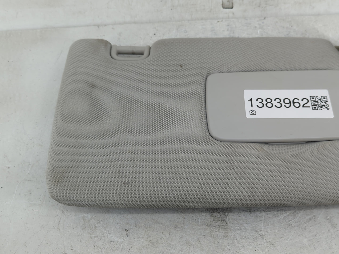 2016 Subaru Forester Sun Visor Shade Replacement Passenger Right Mirror Fits OEM Used Auto Parts - Oemusedautoparts1.com