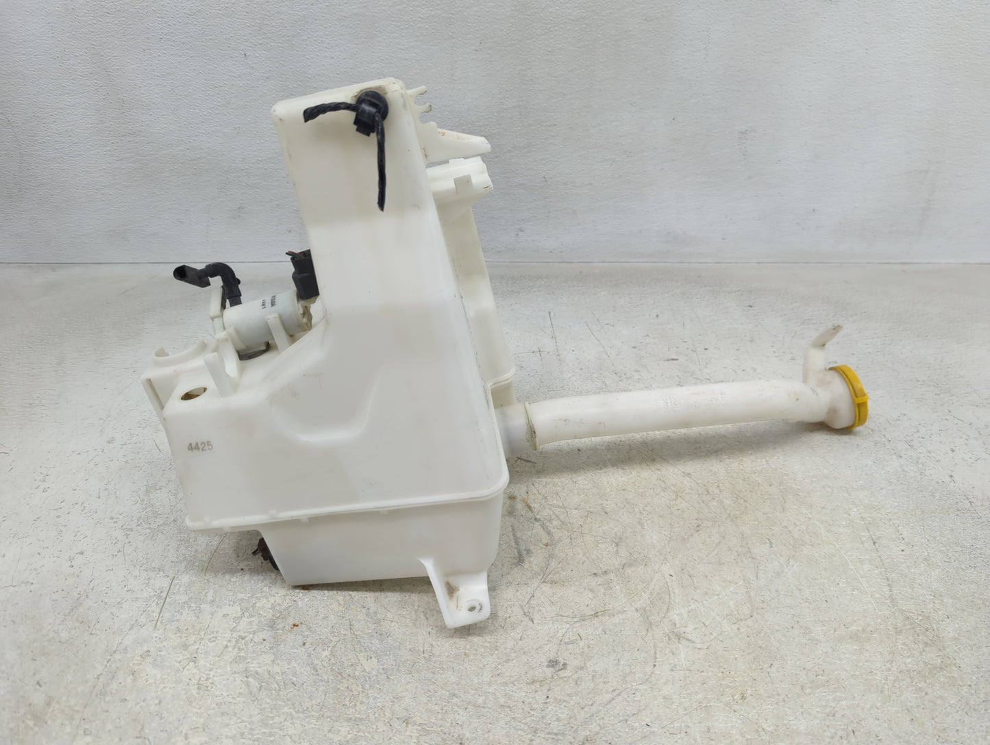 2016 Subaru Forester Windshield Washer Fluid Reservoir Bottle Oem - Oemusedautoparts1.com