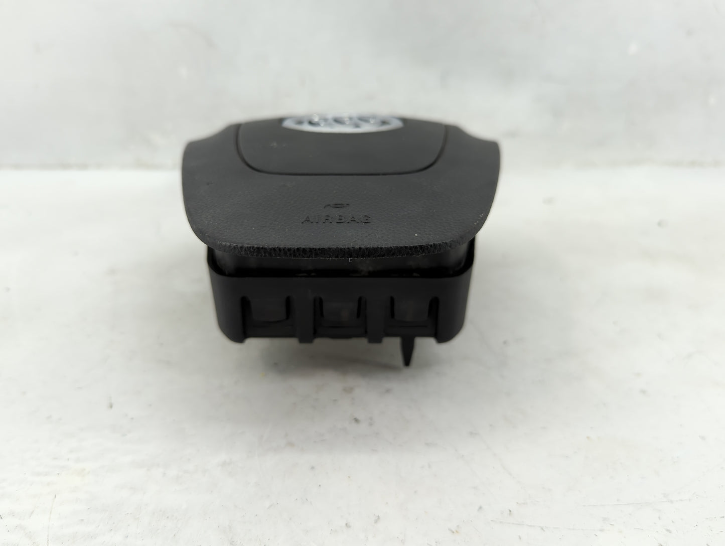 2016 Subaru Forester Air Bag Driver Left Steering Wheel Mounted - Oemusedautoparts1.com