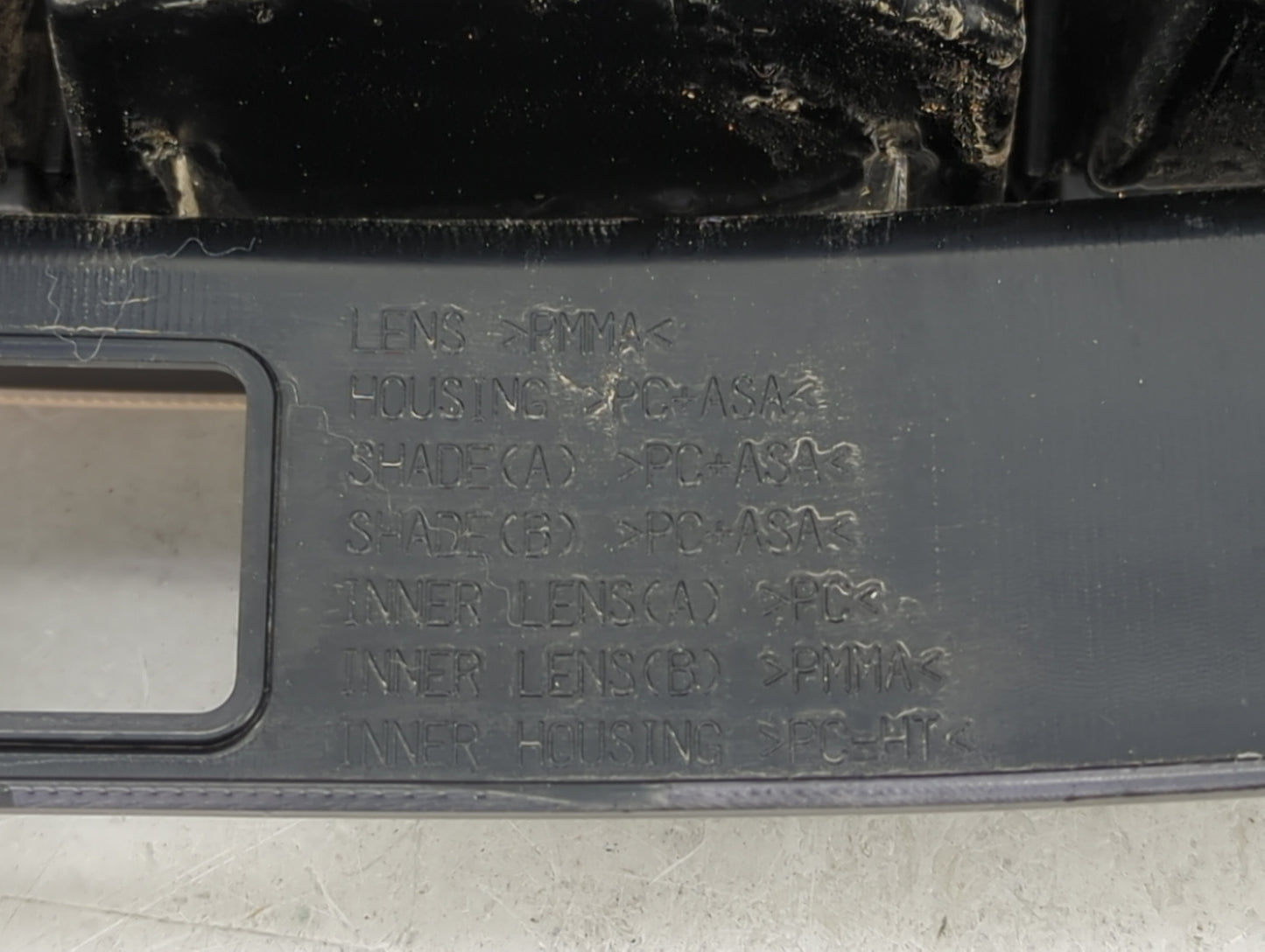 2016 Subaru Forester Tail Light Assembly Passenger Right OEM Fits OEM Used Auto Parts - Oemusedautoparts1.com