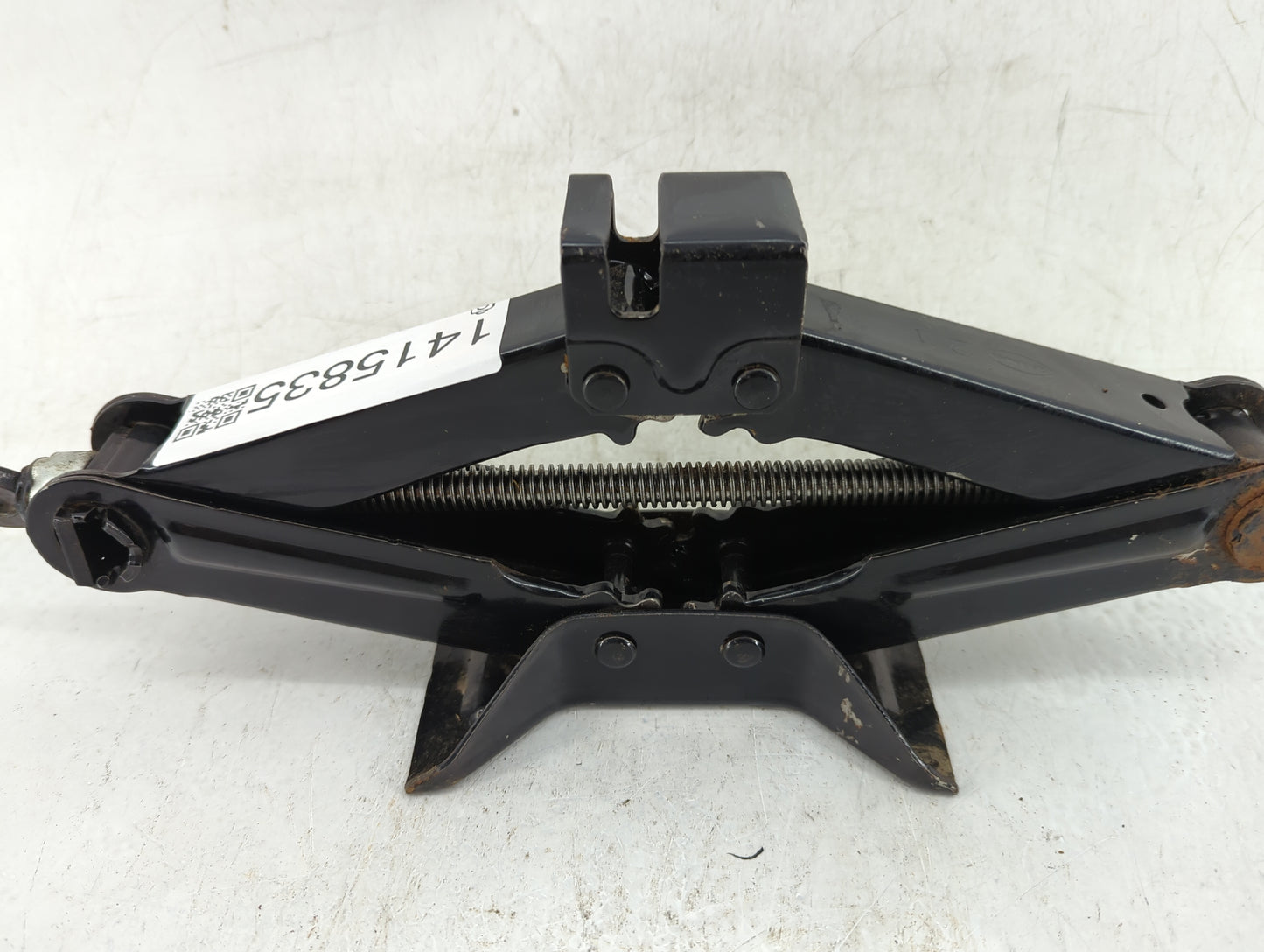 2016 Subaru Forester Spare Scissor Car Jack - Oemusedautoparts1.com
