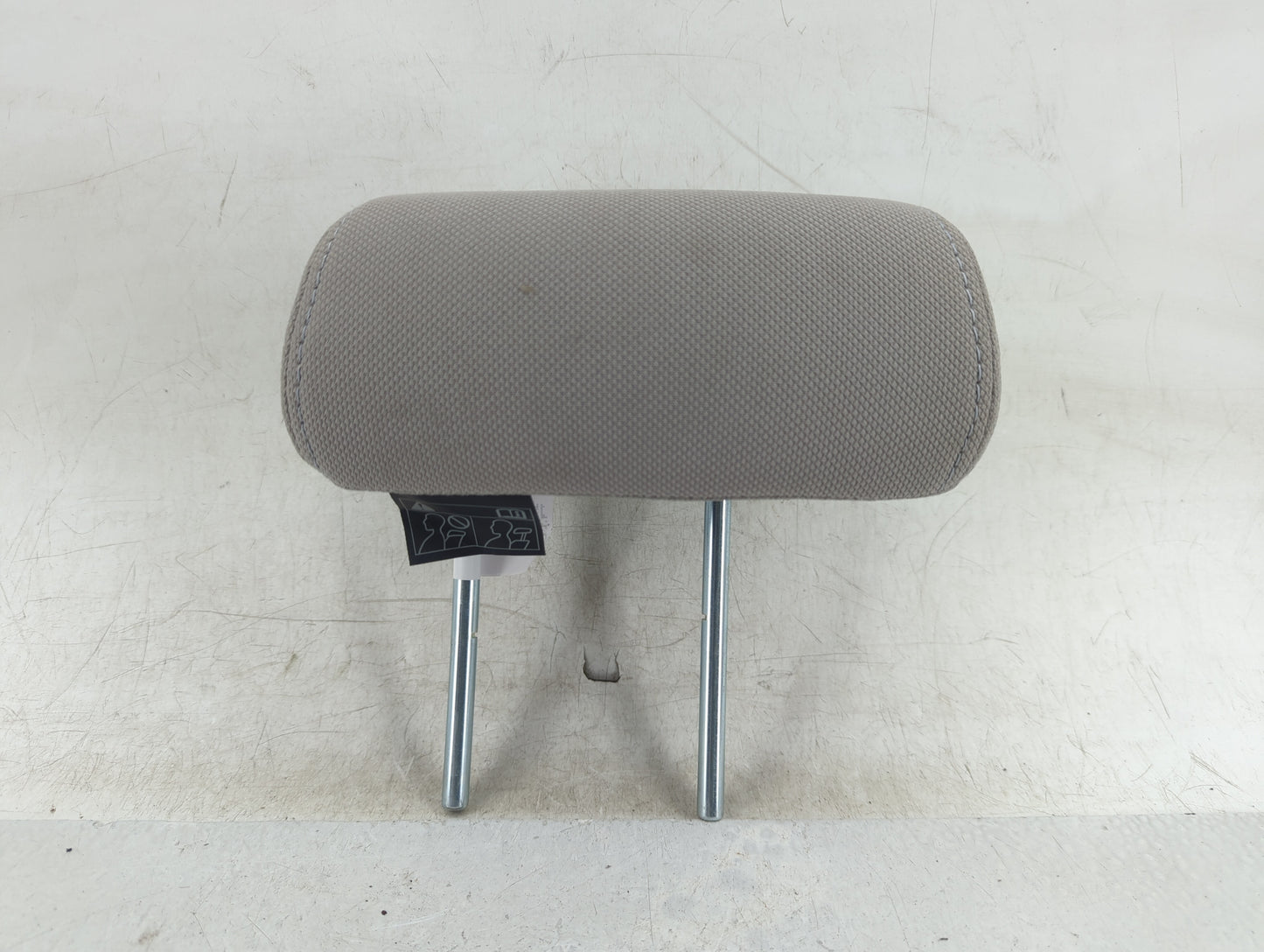 2016 Subaru Forester Headrest Head Rest Rear Center Seat Fits OEM Used Auto Parts - Oemusedautoparts1.com