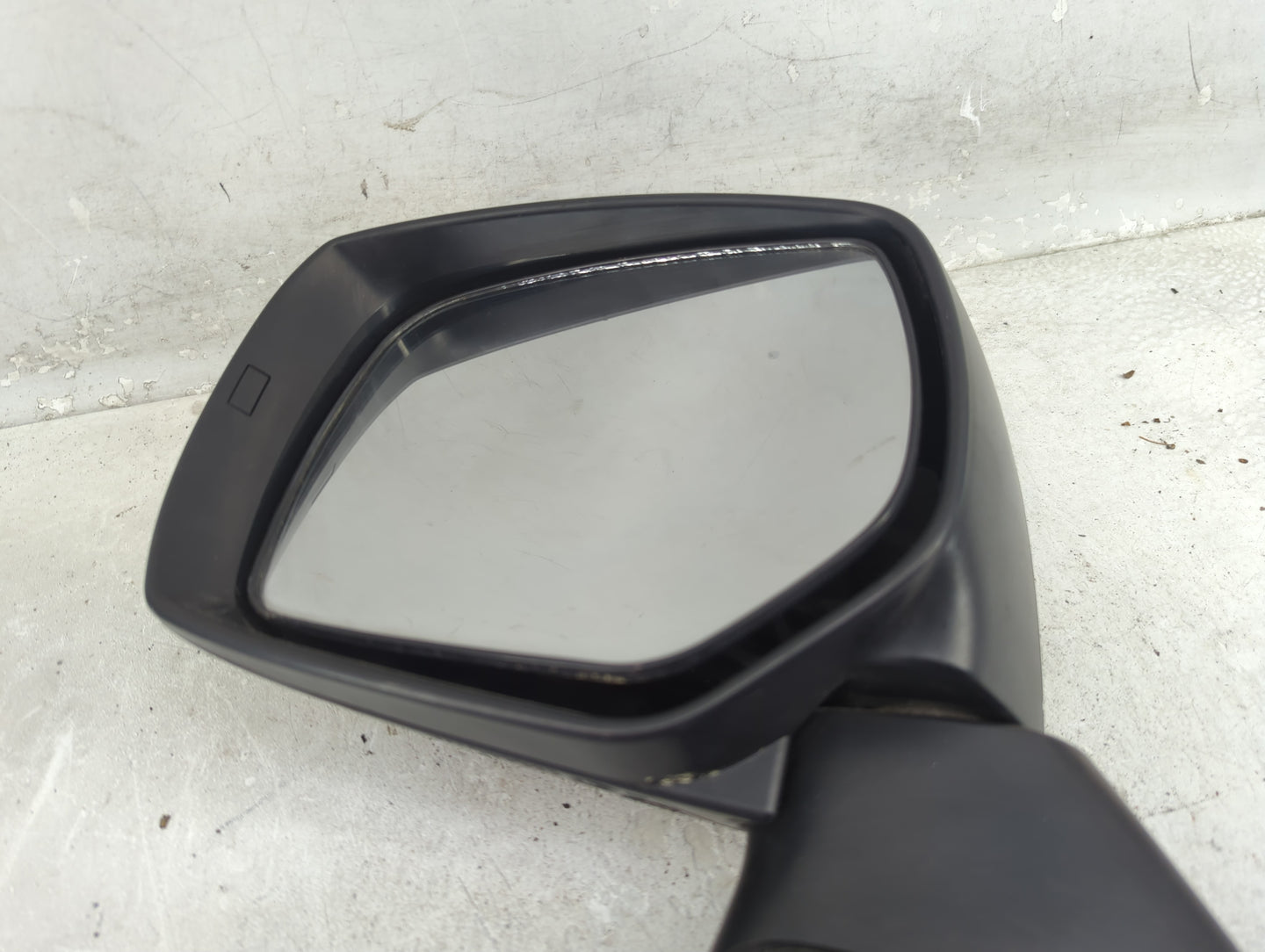 2016 Subaru Forester Driver Side View Mirror - Left Door Mirror OEM Used - Oemusedautoparts1.com