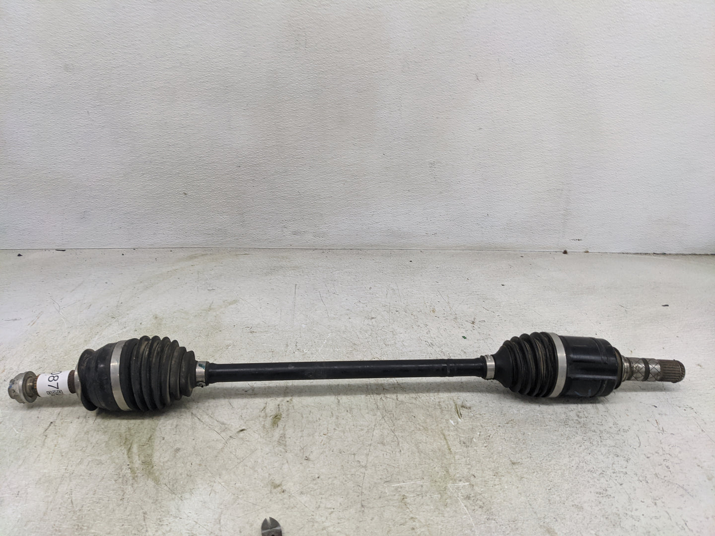 2016 Subaru Forester Axle Shaft Front Passenger Cv C/v - Oemusedautoparts1.com
