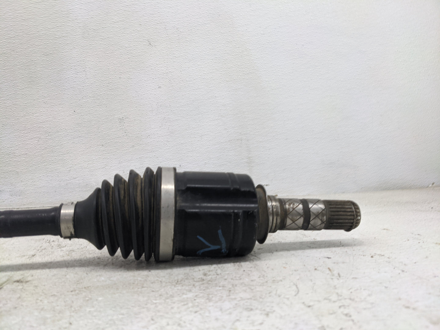 2016 Subaru Forester Axle Shaft Front Passenger Cv C/v - Oemusedautoparts1.com