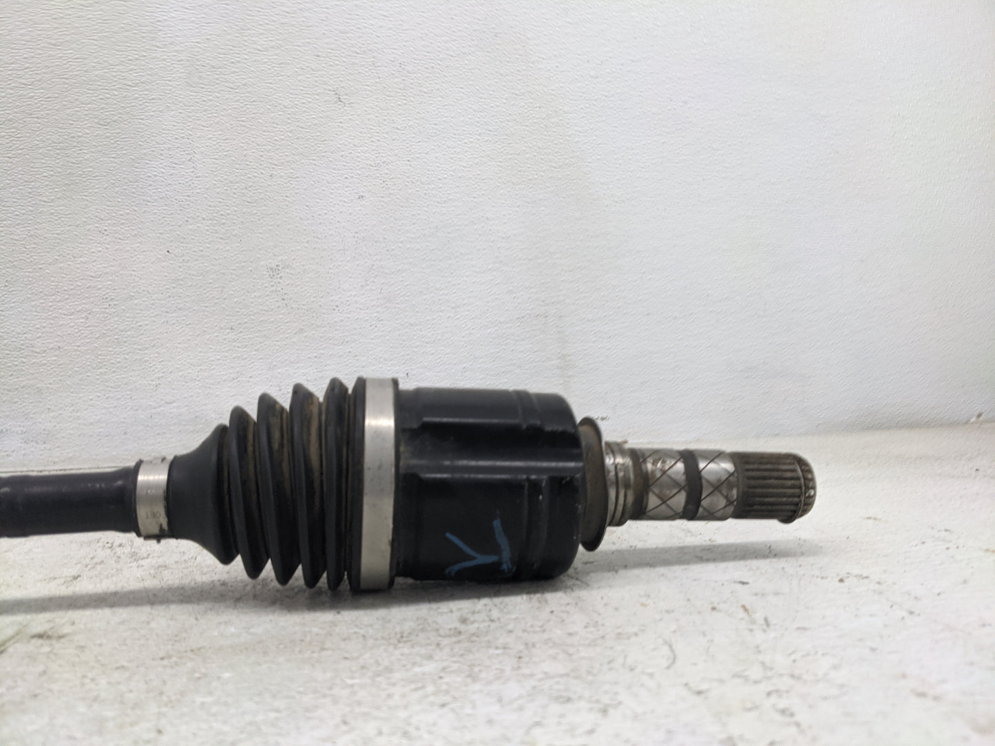 2016 Subaru Forester Axle Shaft Front Passenger Cv C/v - Oemusedautoparts1.com
