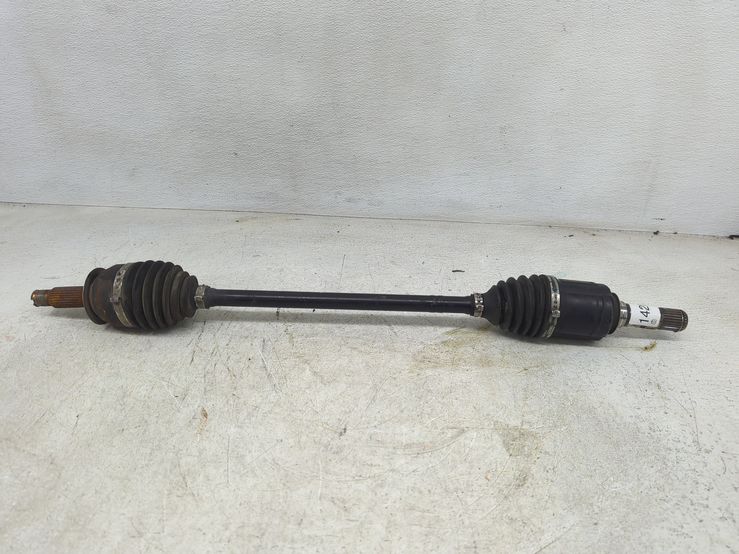 2016 Subaru Forester Axle Shaft Front Passenger Cv C/v - Oemusedautoparts1.com