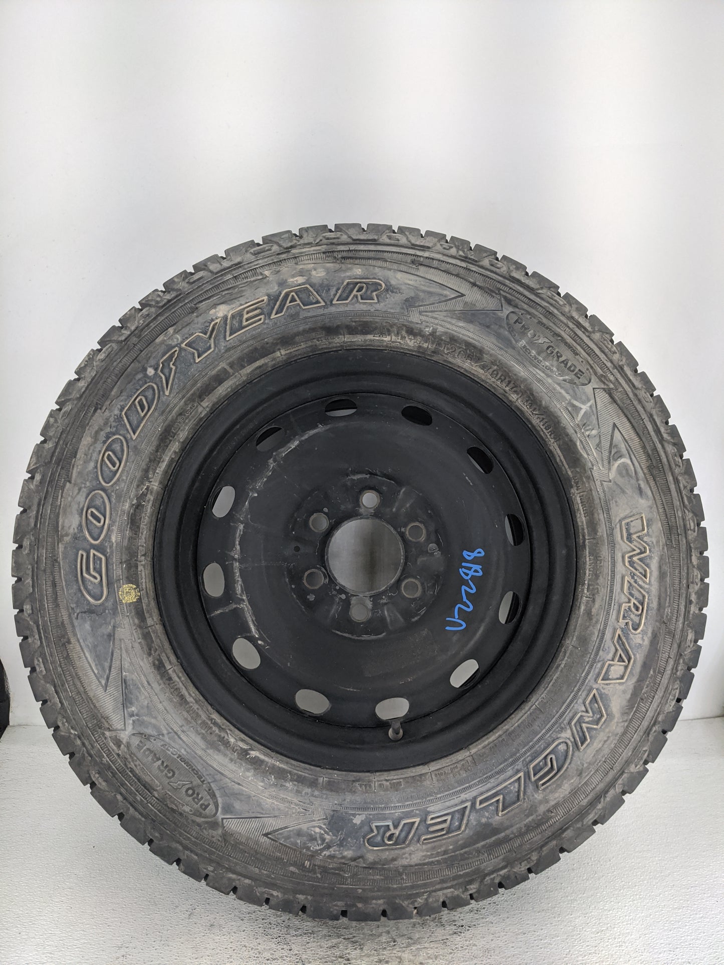 2016 Subaru Forester Spare Donut Tire Wheel Rim Oem - Oemusedautoparts1.com