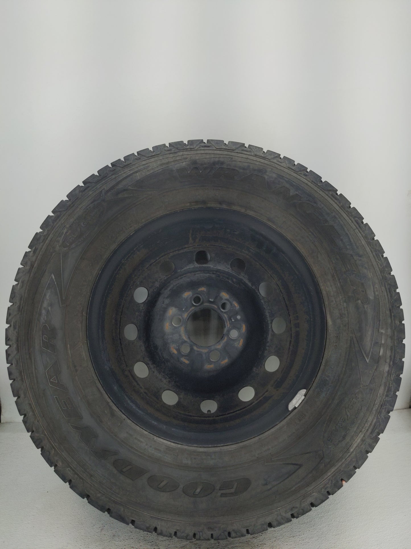 2016 Subaru Forester Spare Donut Tire Wheel Rim Oem - Oemusedautoparts1.com