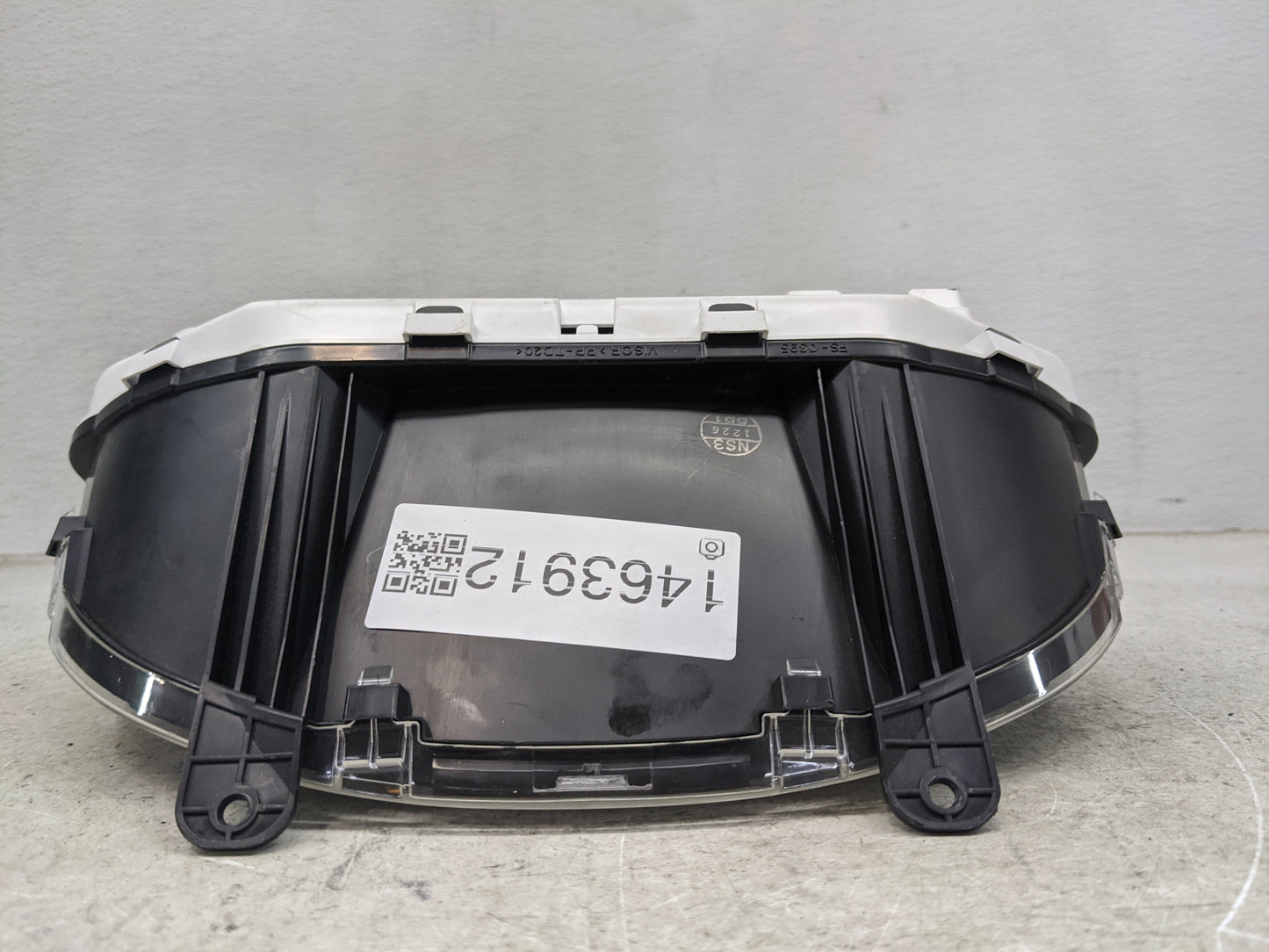 2016 Subaru Forester Instrument Cluster Speedometer Gauges P/N:85004SG150 0200801147168 Miles:87K Fits OEM Used Auto Parts -