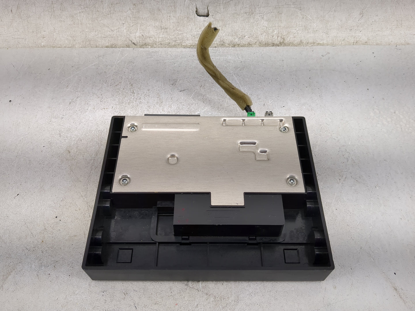 2016 Subaru Forester Telematics Control Module 86222sg000|asuab02020100 - Oemusedautoparts1.com