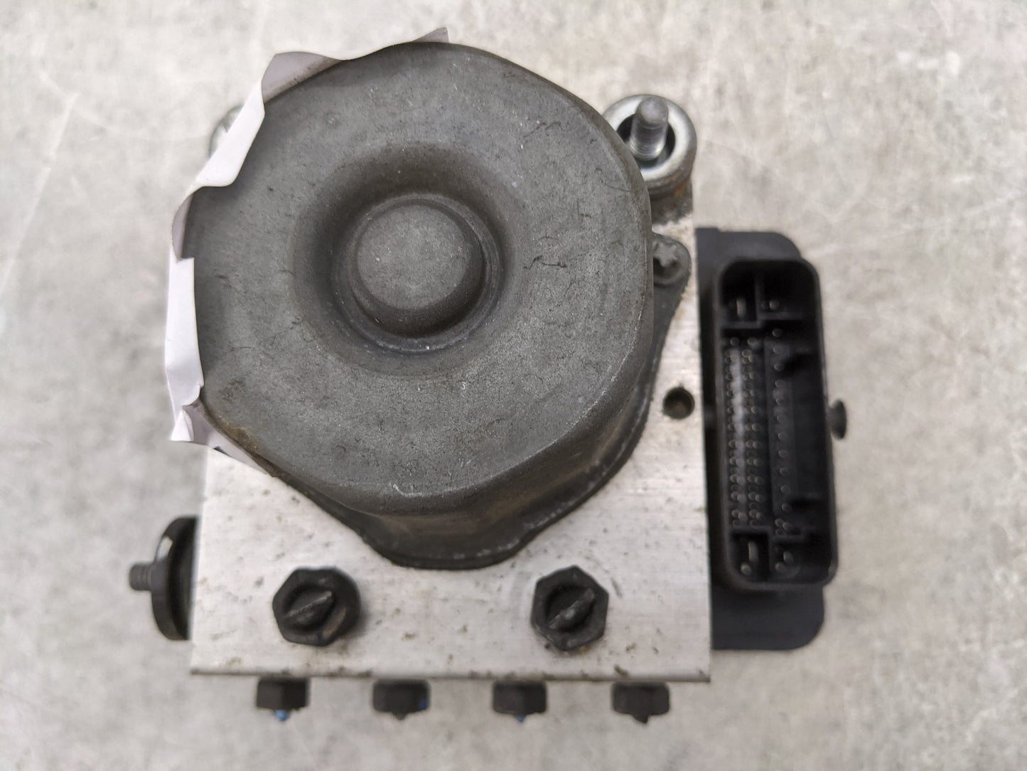2016 Subaru Forester ABS Pump Control Module Replacement P/N:0265956212 2265106452, 4321050, 0265243246 Fits OEM Used Auto P