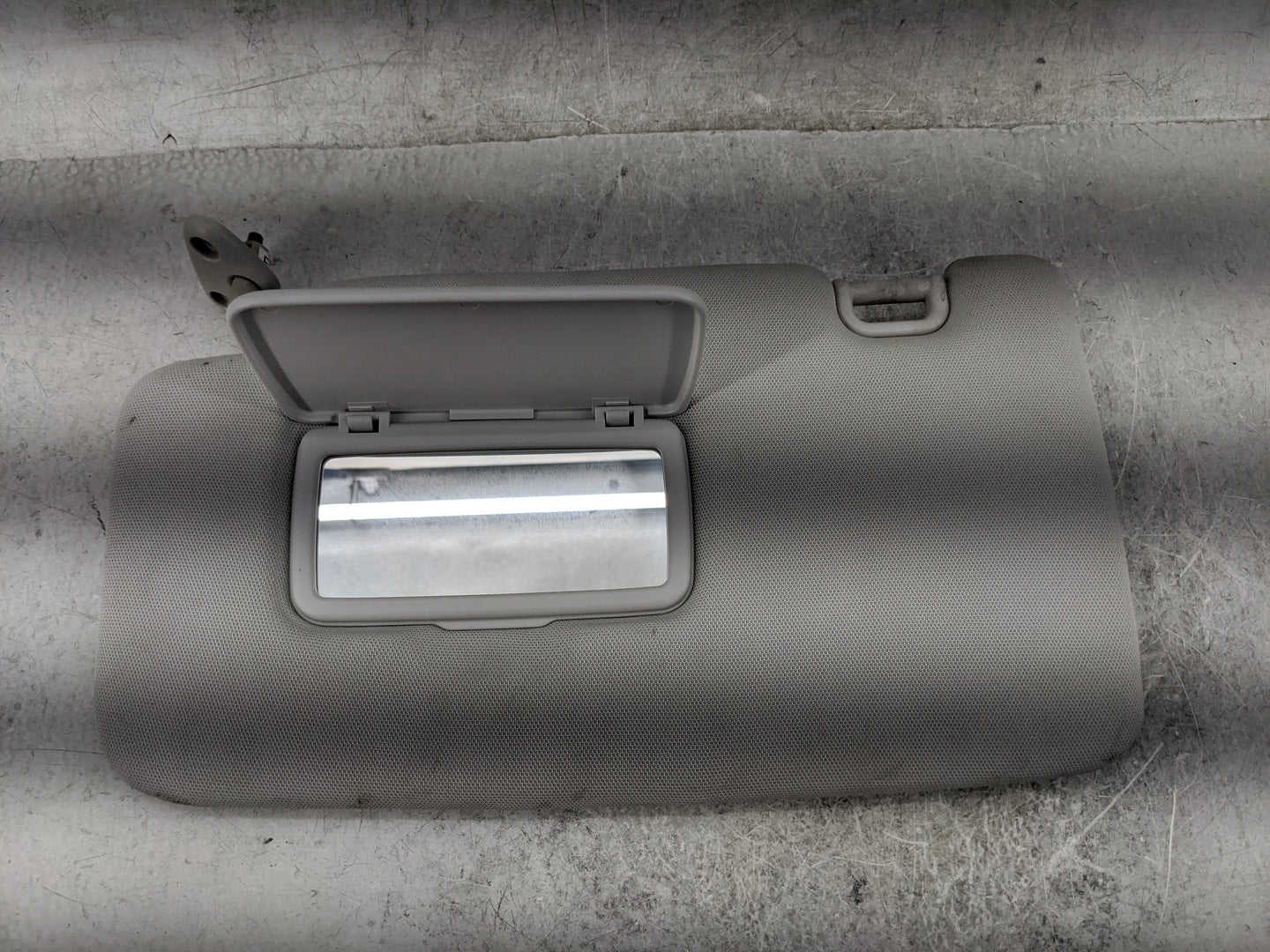 2016 Subaru Forester Sun Visor Shade Replacement Driver Left Mirror Fits OEM Used Auto Parts - Oemusedautoparts1.com