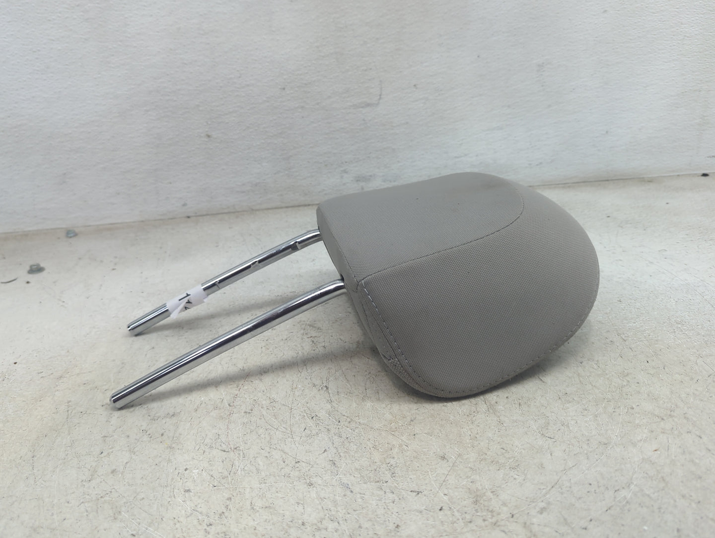 2016 Subaru Forester Headrest Head Rest Front Driver Seat Gray 1473011 - Oemusedautoparts1.com