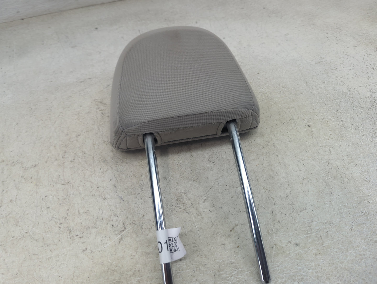 2016 Subaru Forester Headrest Head Rest Front Driver Seat Gray 1473011 - Oemusedautoparts1.com