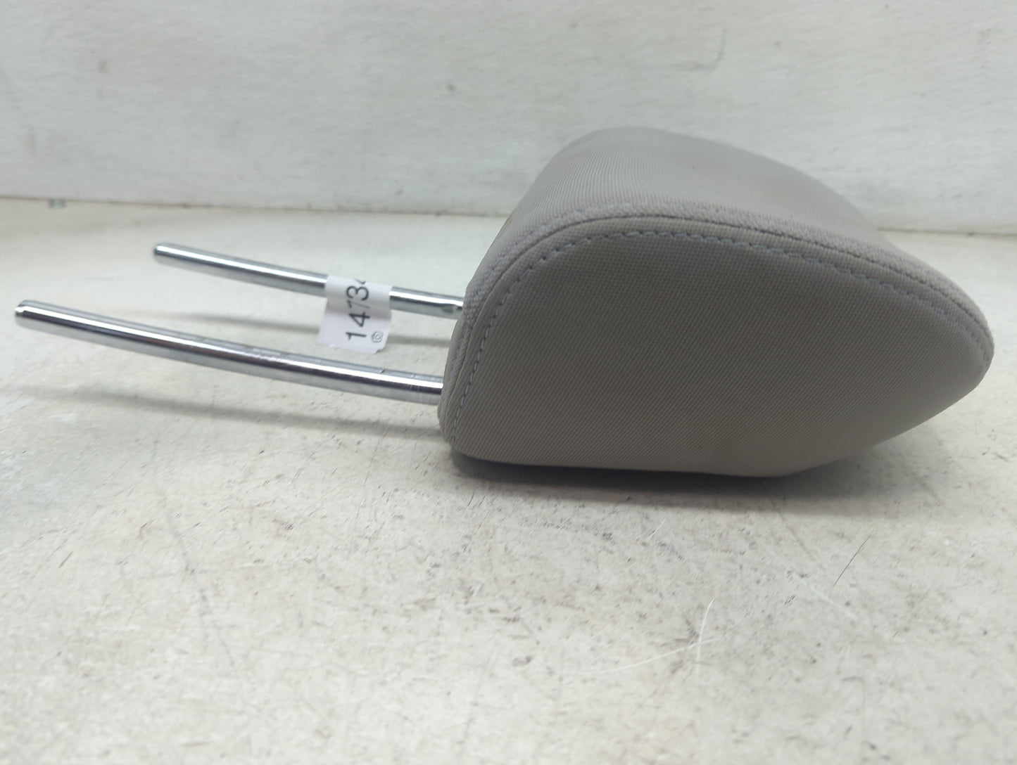 2016 Subaru Forester Headrest Head Rest Front Driver Passenger Seat Fits OEM Used Auto Parts - Oemusedautoparts1.com