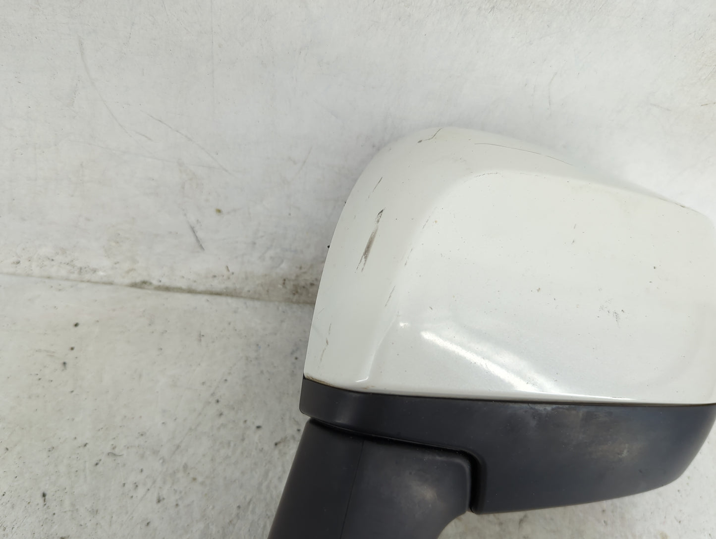2016 Subaru Forester Driver Side View Mirror - Left Door Mirror OEM Used - Oemusedautoparts1.com